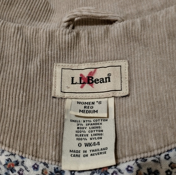 LL. Bean Vintage Corduroy Trucker Style Jacket. Size M - Picture 5 of 12